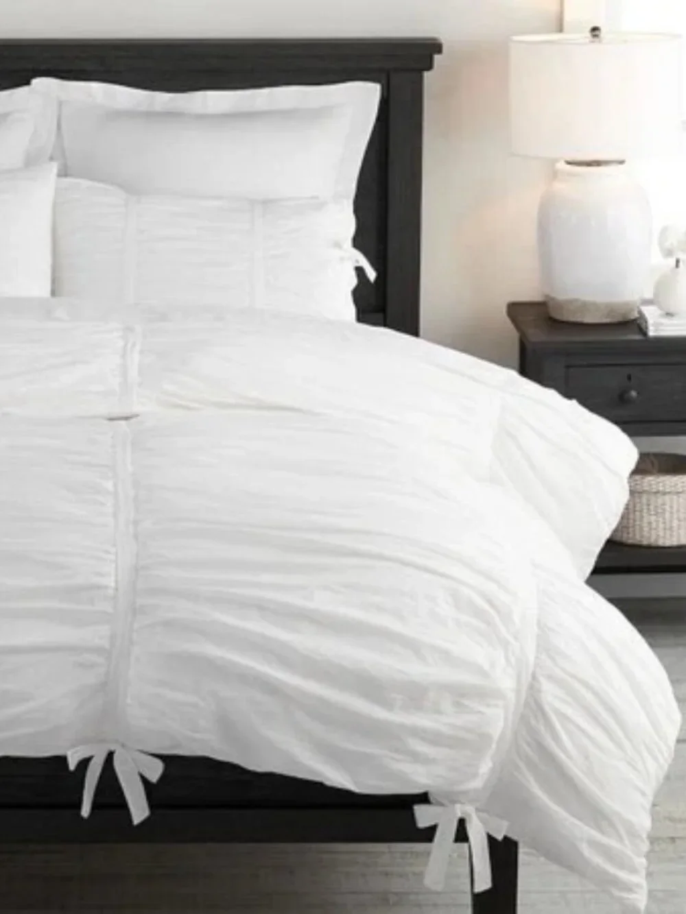 Pottery Barn Hadley Ruched Duvet Cover Full Queen White Voile Cotton Romantic